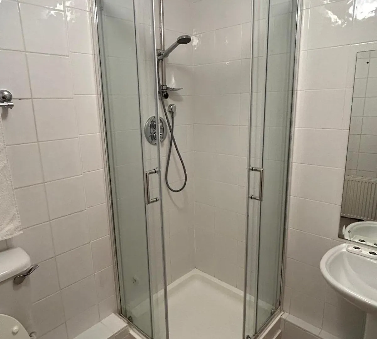 004 Spacious 3 Bed Apartment In Dublin City Centre 0*,